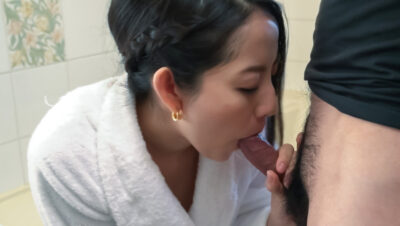 Kinky toy porn along Japanese babe, Anna Mihashi.