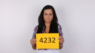 Naive Brunette Newbie Would Never Fuck for 250$ only