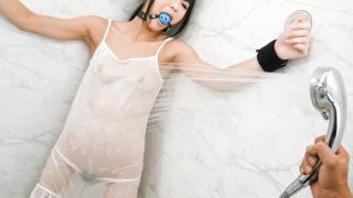 Chika Ishihara fucked with toys in crazy xxx porn show